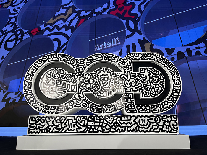 艺术狂想：欢迎来到Mr Doodle的梦幻世界——Mr Doodle（涂鸦先生）即兴创作，点亮澳门之行