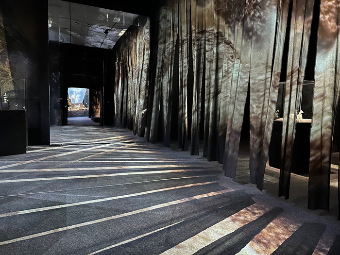 聚焦《永恒的祭献：中国古代青铜礼器》大展（11）：镜子的妙用