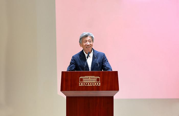 范迪安：通过重读美术经典讲述党史故事，以双重视角和双重语境展开宏阔的历史现场