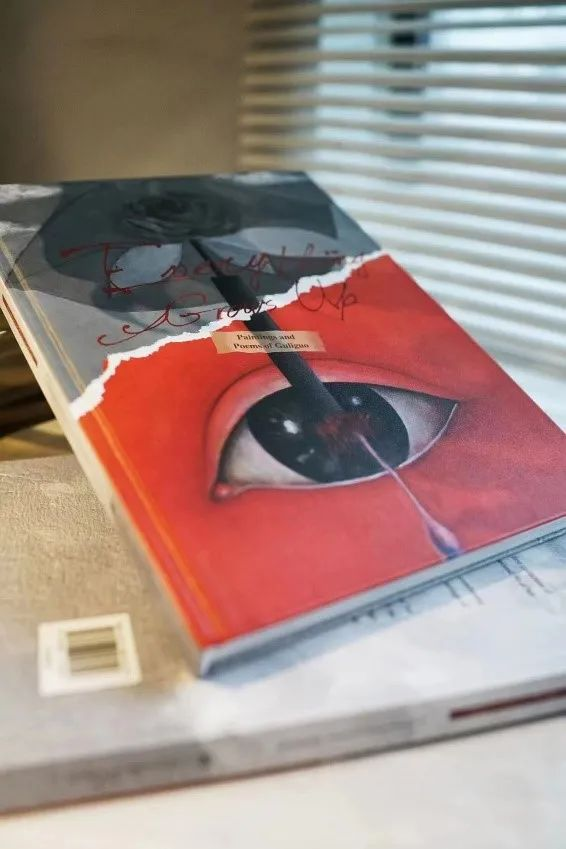 法国评论家Gabrielle：艺术家古里果画作中的「镜像」呈现