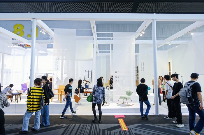 第三届“设计之春”广州绽放 联合策展人宋涛：让艺术回归生活