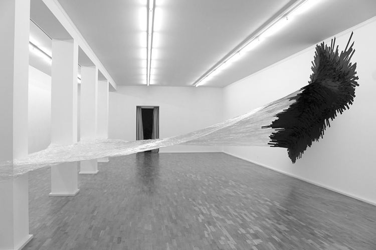 Monika Grzymala：用胶带搞定平面与立体两个维度的艺术家