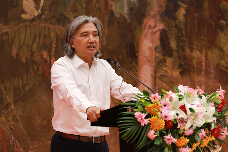 潘义奎油画展亮相中国国家画院：近年力作的集中展示