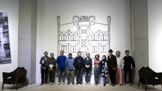 捷克立体主义论坛｜张子康赞美立体主义沙发就像爱马仕